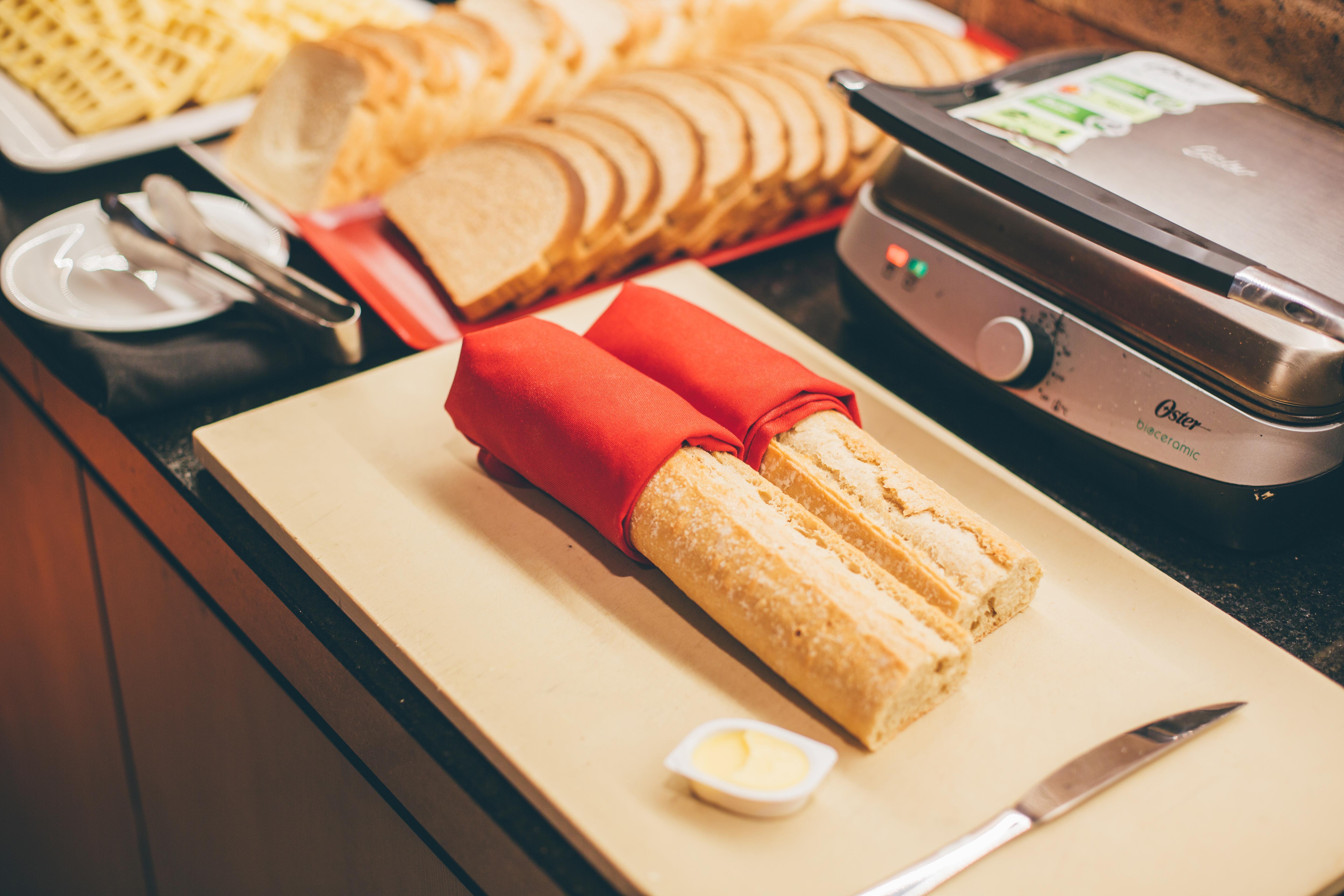 Cullinan Hplus Premium Бразилиа Экстерьер фото A panini press