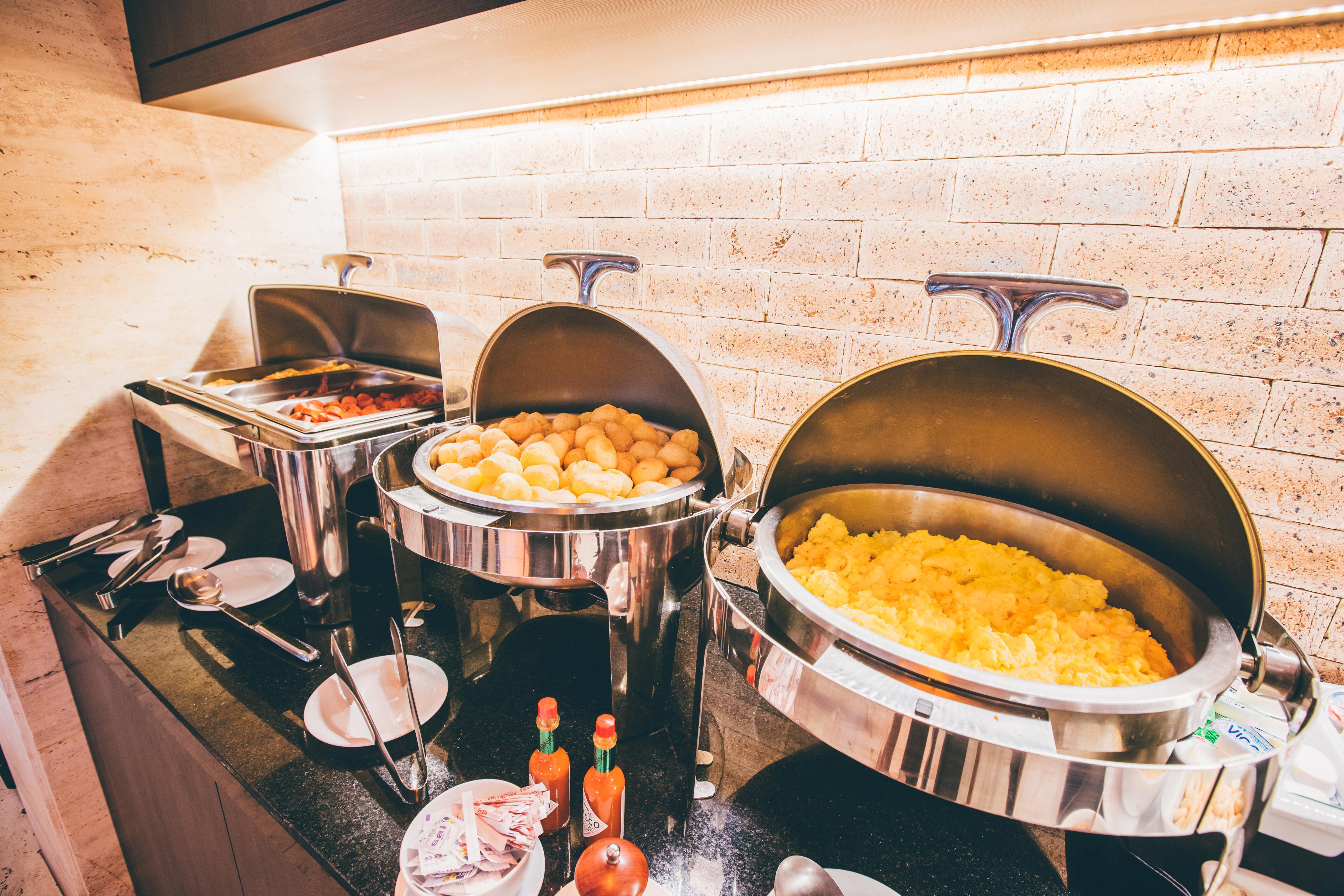 Cullinan Hplus Premium Бразилиа Экстерьер фото Chafing dishes