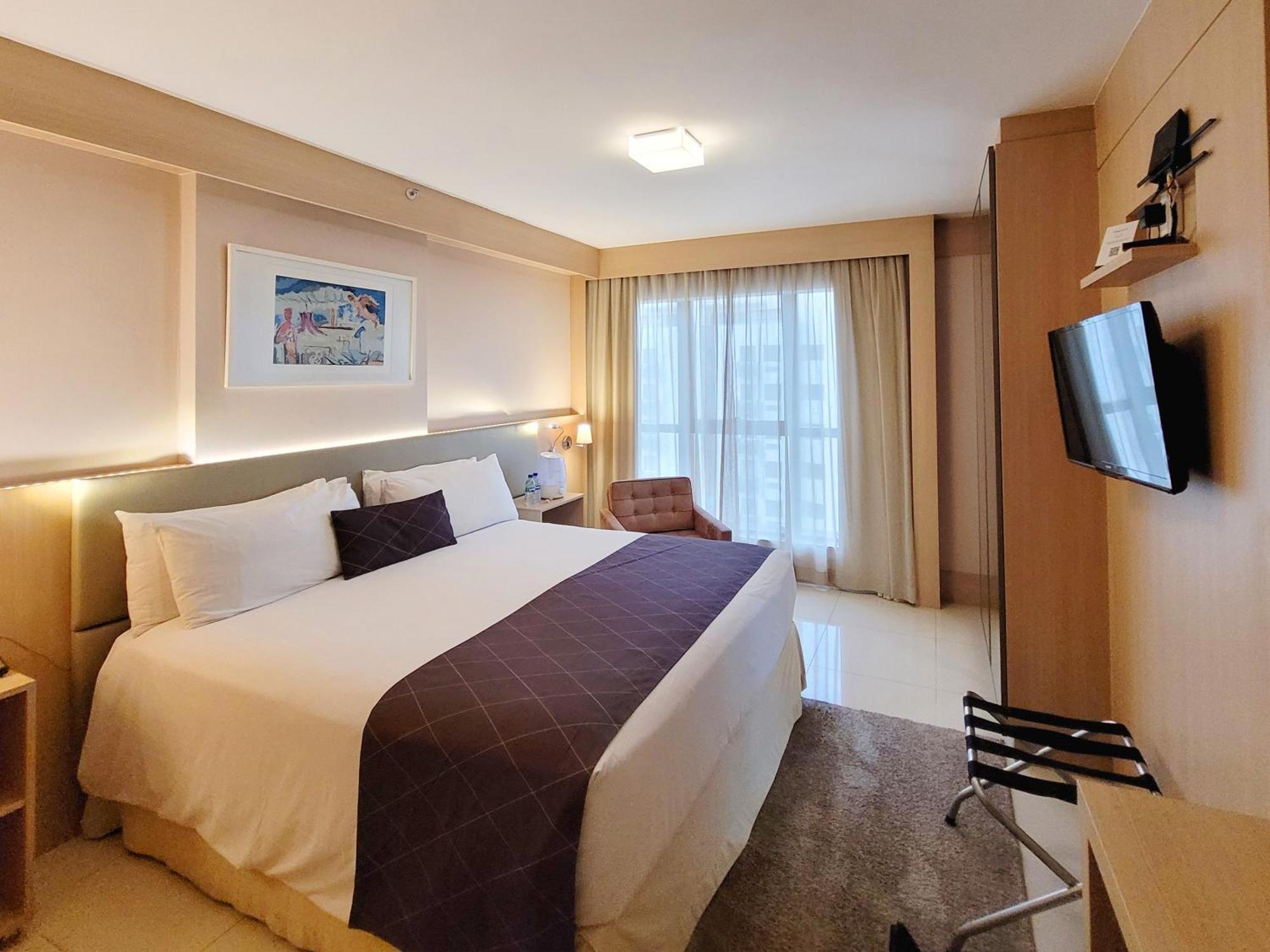 Cullinan Hplus Premium Бразилиа Экстерьер фото A bedroom at the hotel